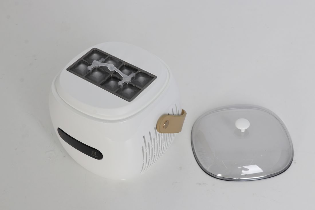 AOICE01 Mini Portable Ice Maker